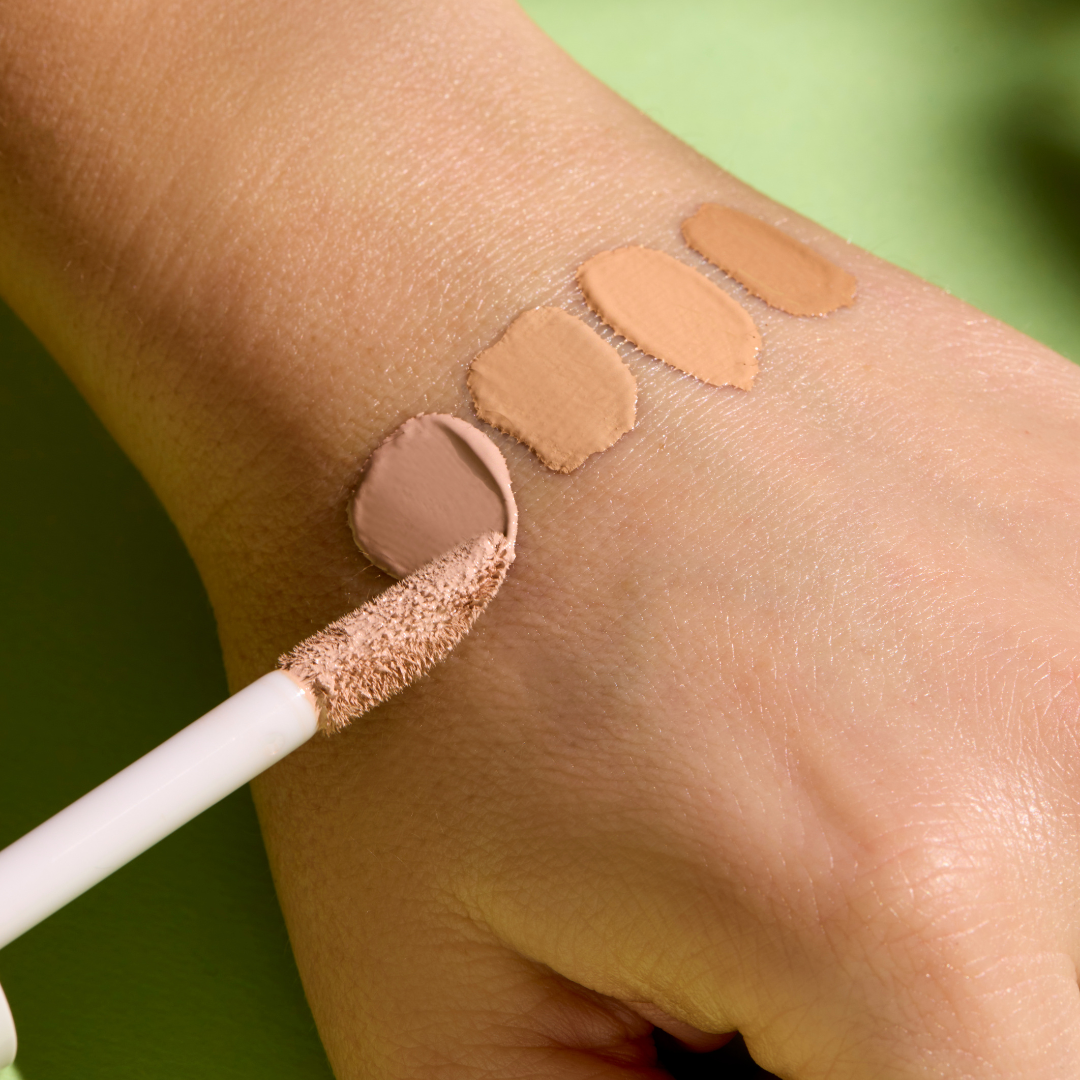 Formula Pura Correttore Fluido Bio — immagine 1