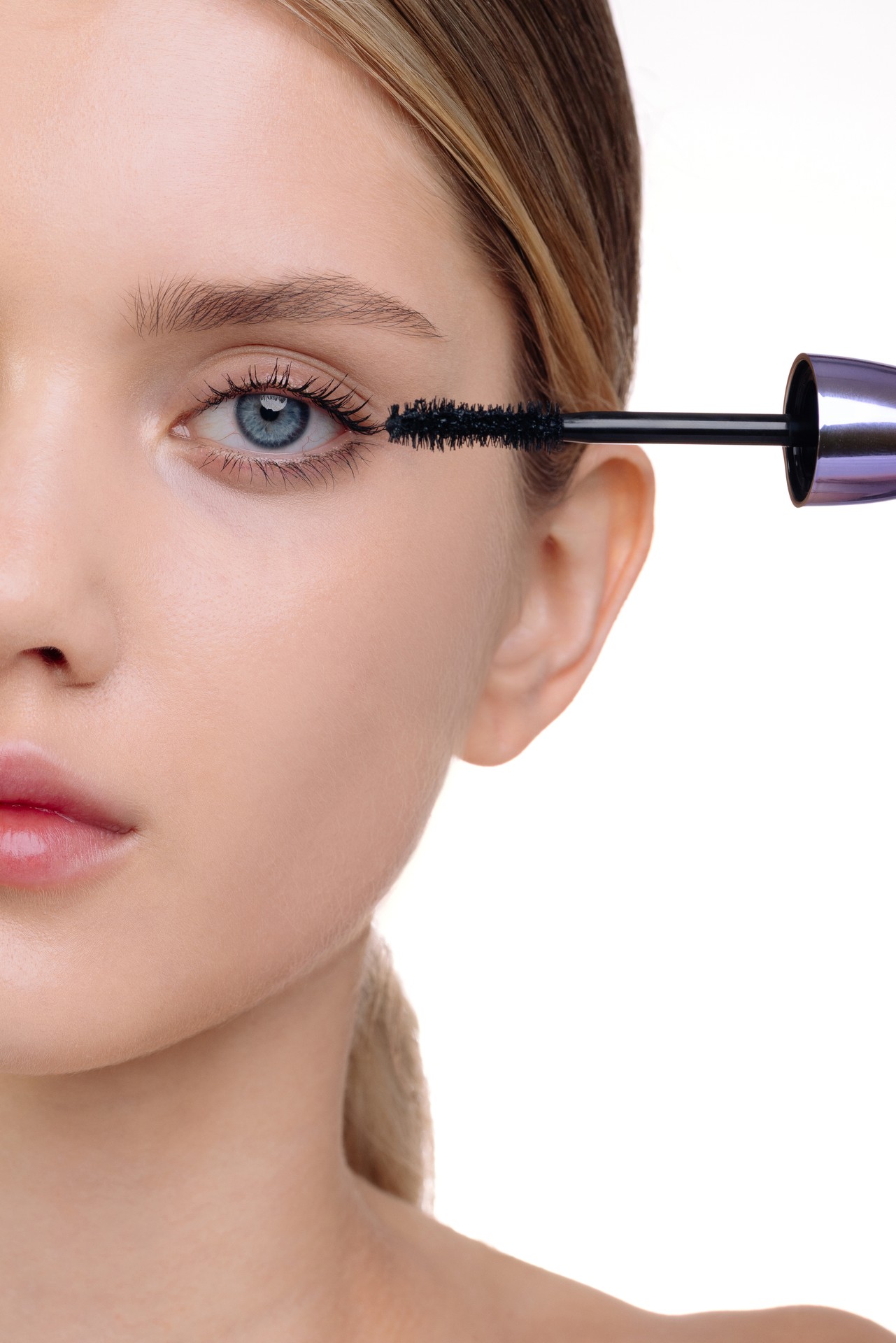 Mascara 24Ore Instant Volume Up To The Stars